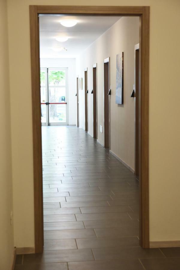 Mary'S Rooms & Apartments Bolzano Exterior photo