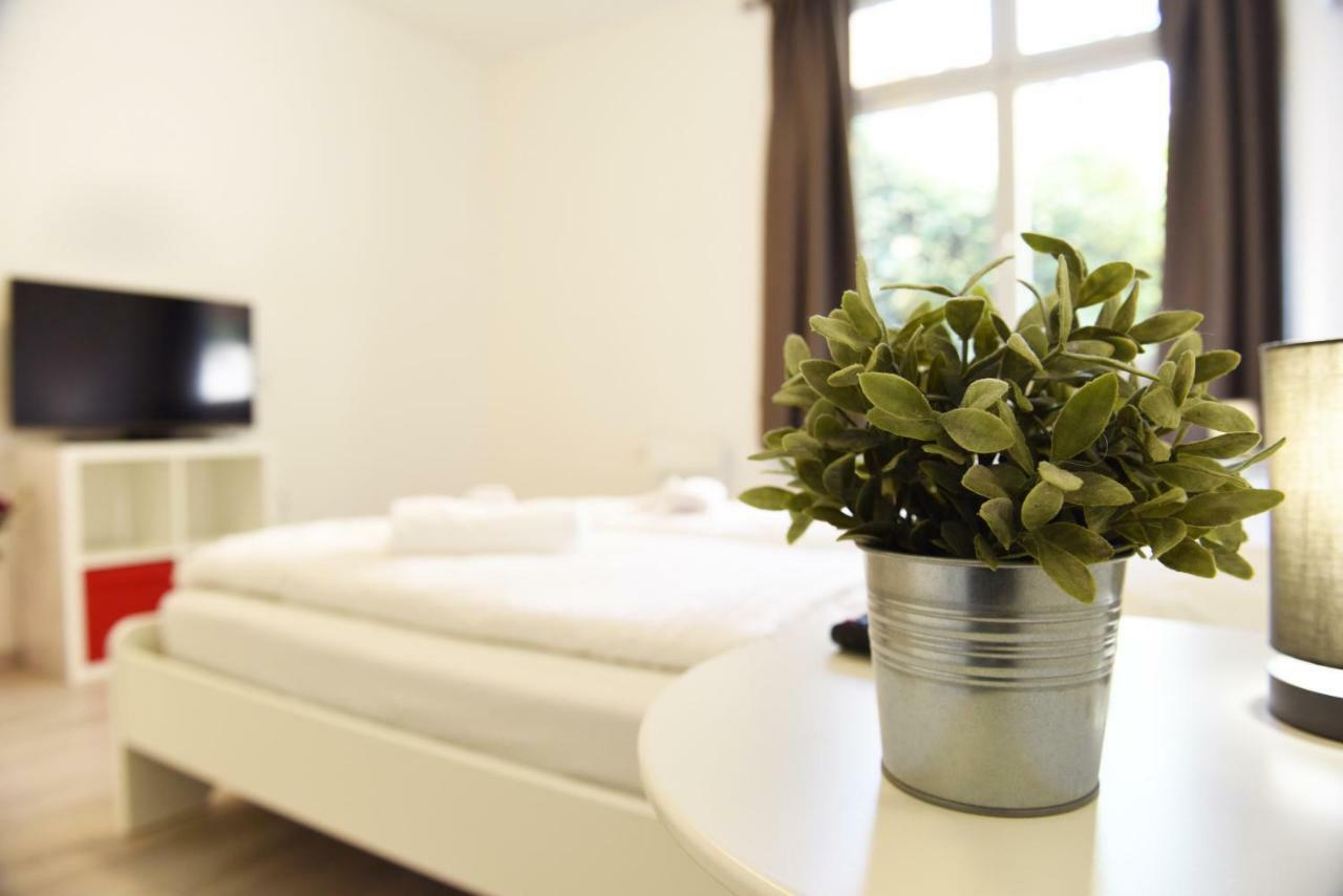 Mary'S Rooms & Apartments Bolzano Exterior photo