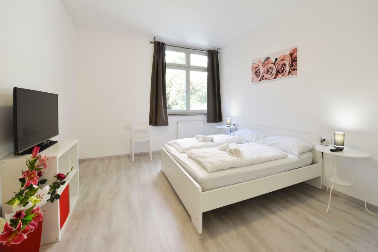 Mary'S Rooms & Apartments Bolzano Exterior photo